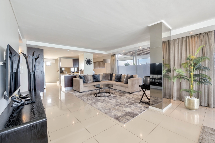 4 Bedroom Property for Sale in Beachfront Western Cape